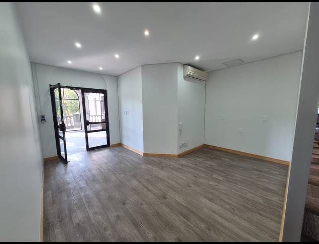 489M² OFFICE TO LET IN SANDTON CENTRAL